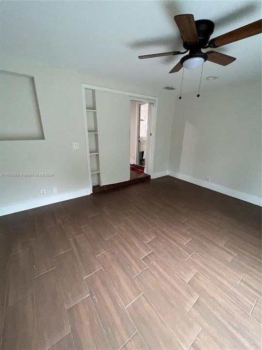 For Rent: $3,200 (3 beds, 2 baths, 1144 Square Feet)