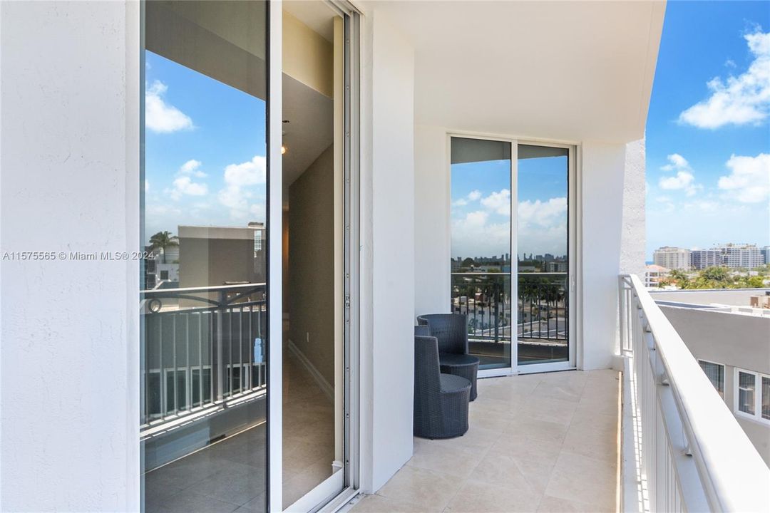 Recently Rented: $7,000 (3 beds, 2 baths, 1731 Square Feet)