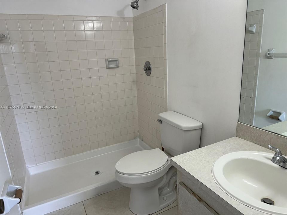 For Rent: $2,100 (2 beds, 2 baths, 754 Square Feet)
