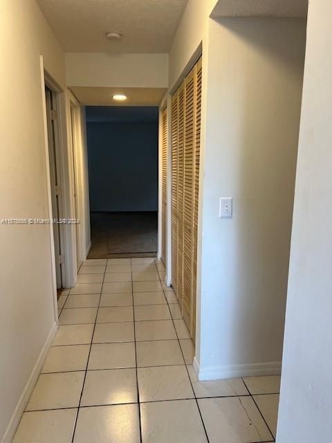 For Rent: $1,750 (1 beds, 1 baths, 13984 Square Feet)