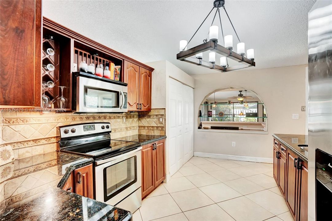 For Sale: $705,000 (4 beds, 2 baths, 1908 Square Feet)