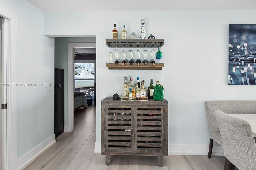 Active With Contract: $1,195,000 (3 beds, 2 baths, 1700 Square Feet)