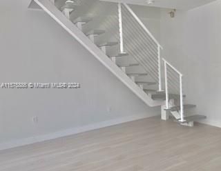 For Rent: $3,500 (1 beds, 1 baths, 776 Square Feet)