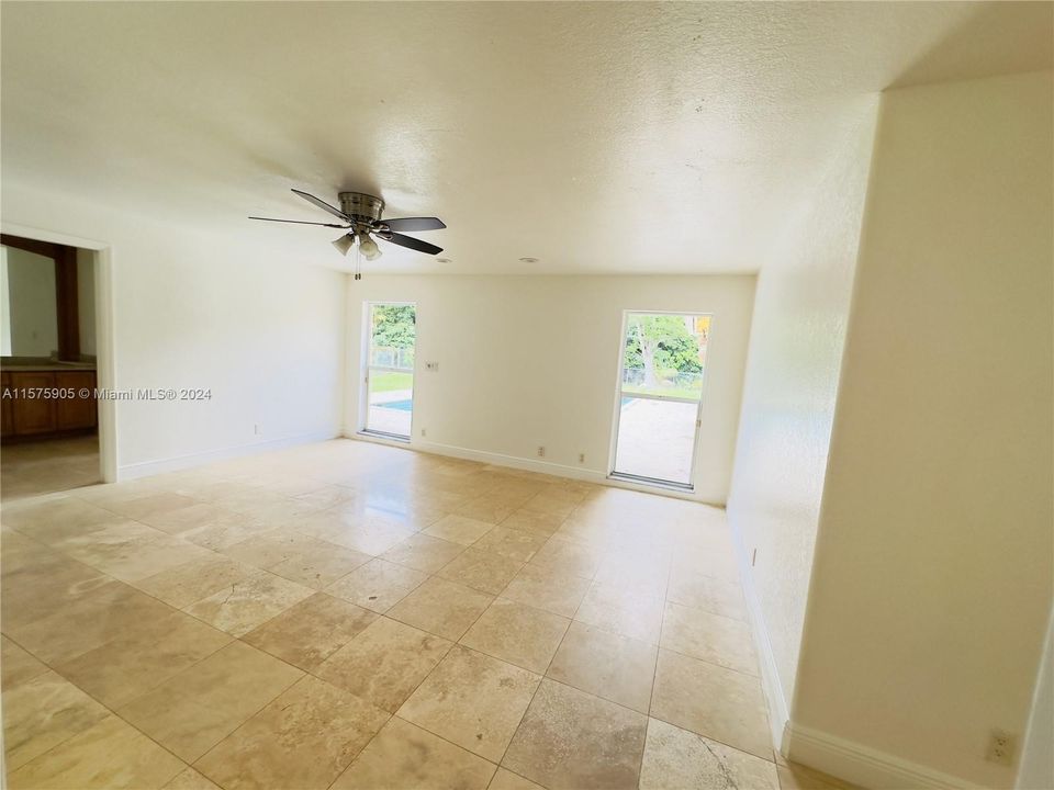For Rent: $8,100 (3 beds, 2 baths, 2983 Square Feet)