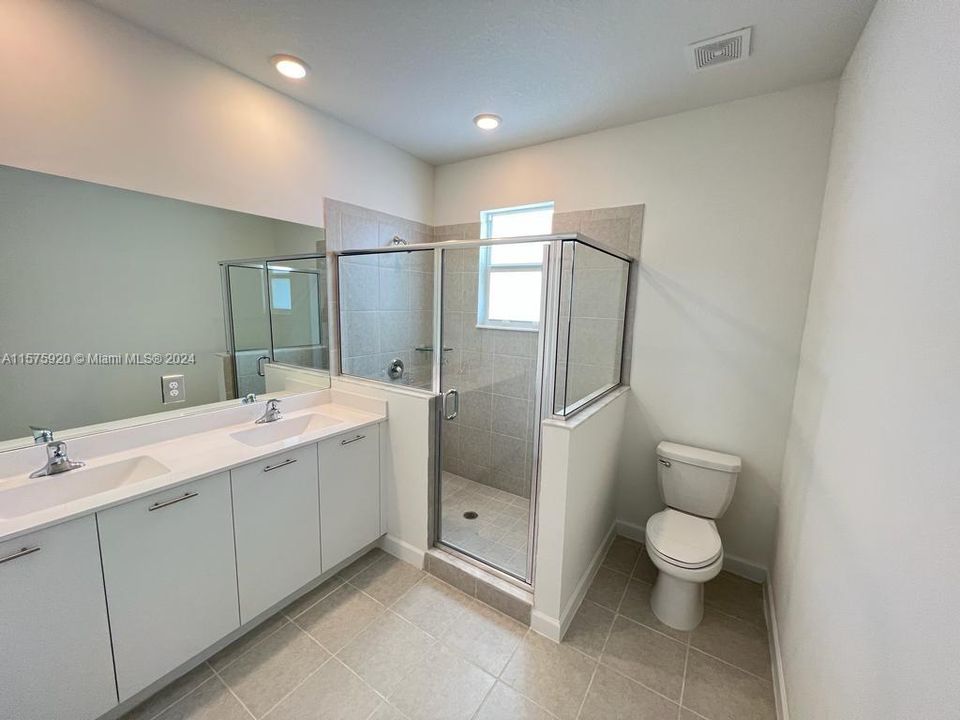 For Sale: $549,900 (3 beds, 2 baths, 0 Square Feet)