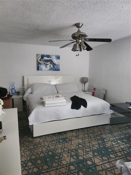 For Rent: $2,800 (3 beds, 2 baths, 1309 Square Feet)