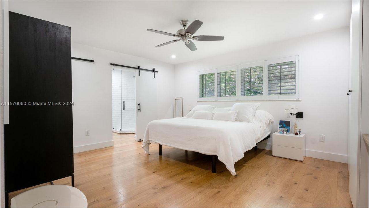 Active With Contract: $1,495,000 (3 beds, 2 baths, 1970 Square Feet)