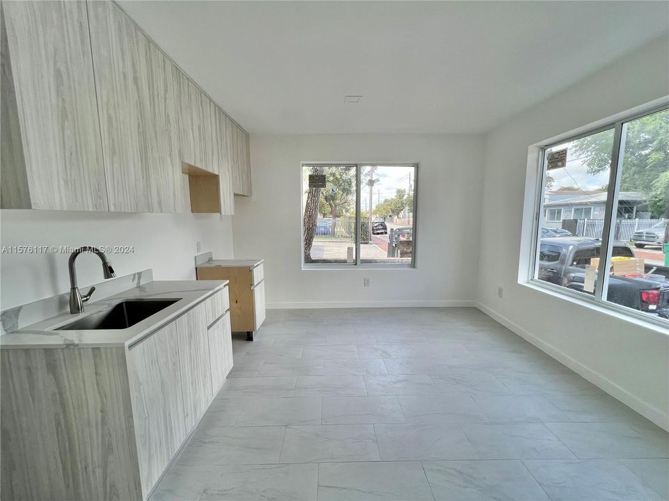 Active With Contract: $1,990 (1 beds, 1 baths, 6574 Square Feet)
