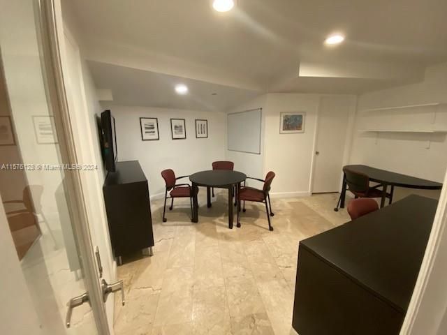 For Rent: $990 (0 beds, 0 baths, 0 Square Feet)