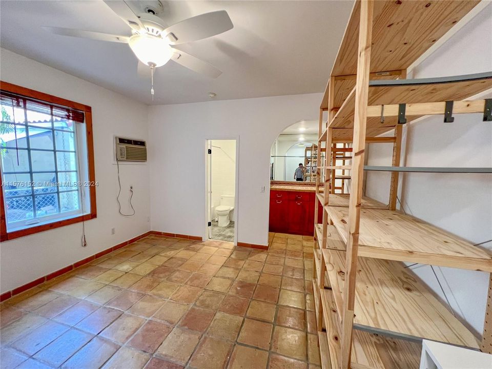 Active With Contract: $5,700 (3 beds, 3 baths, 1769 Square Feet)
