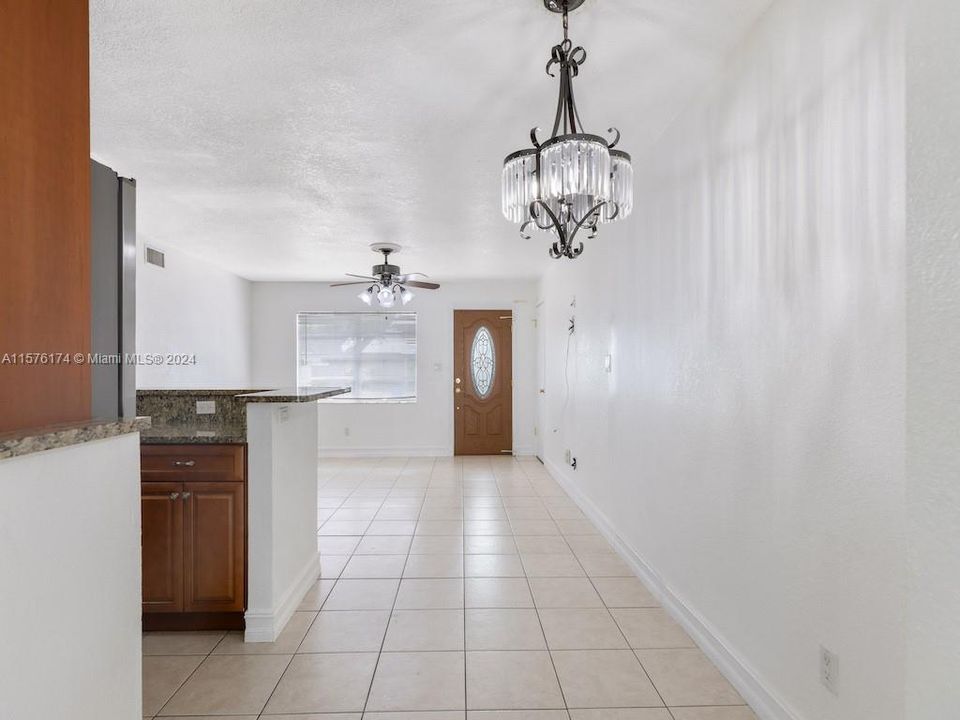 For Sale: $389,000 (4 beds, 2 baths, 1366 Square Feet)