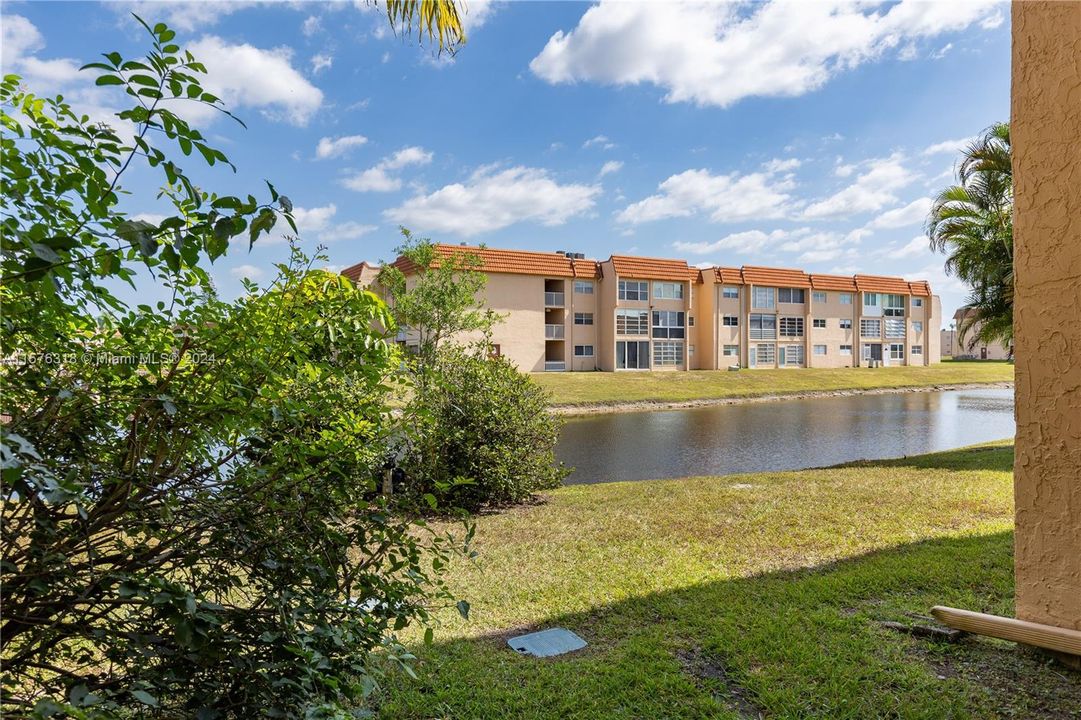 Recently Sold: $104,900 (1 beds, 1 baths, 640 Square Feet)