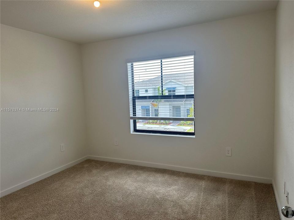 For Rent: $3,200 (3 beds, 3 baths, 0 Square Feet)