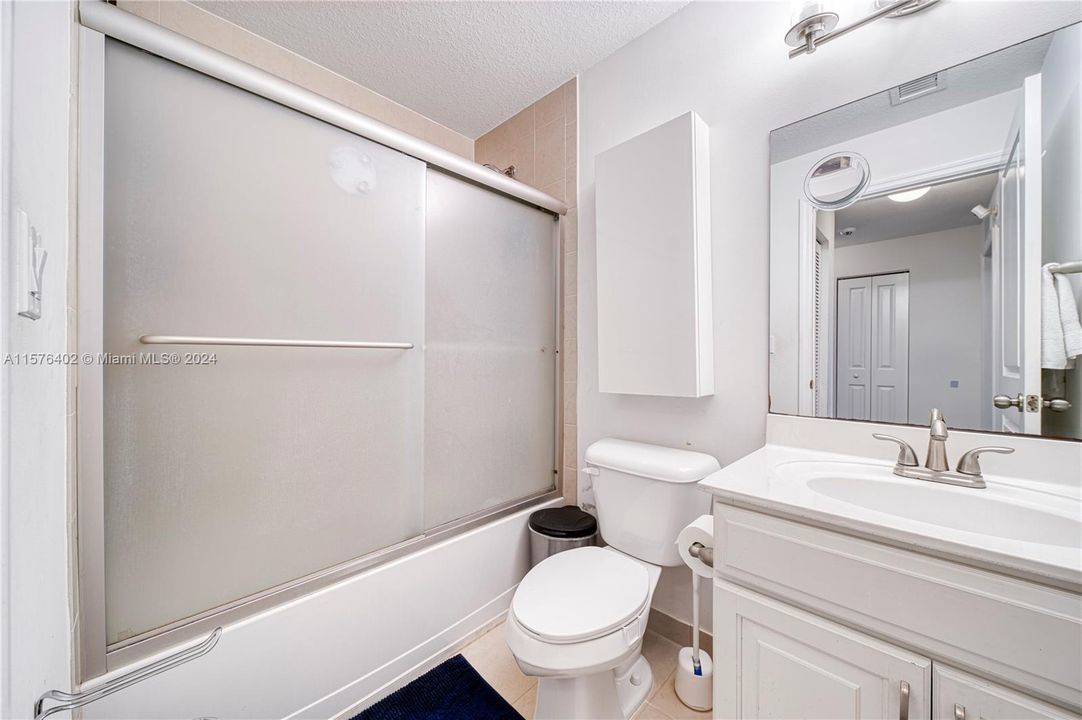 待售: $540,000 (3 贝兹, 2 浴室, 1798 平方英尺)