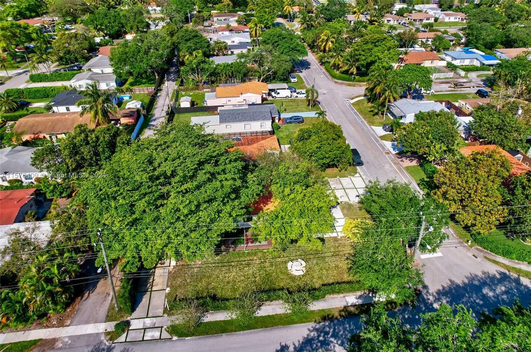 Недавно продано: $799,500 (3 спален, 3 ванн, 1012 Квадратных фут)