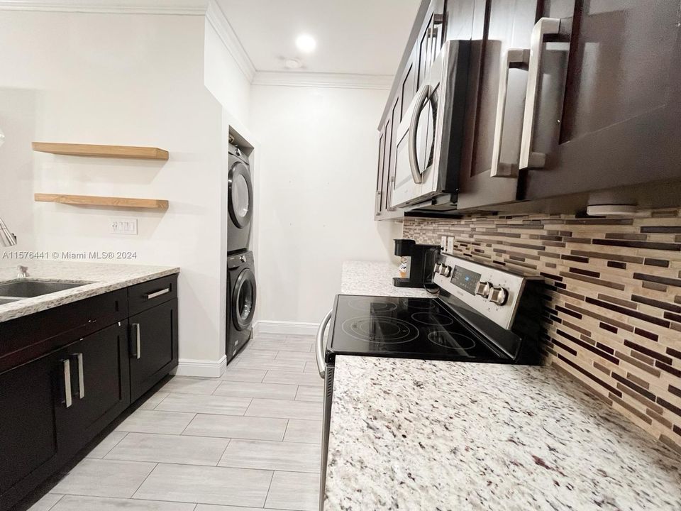 For Rent: $2,900 (3 beds, 2 baths, 1746 Square Feet)