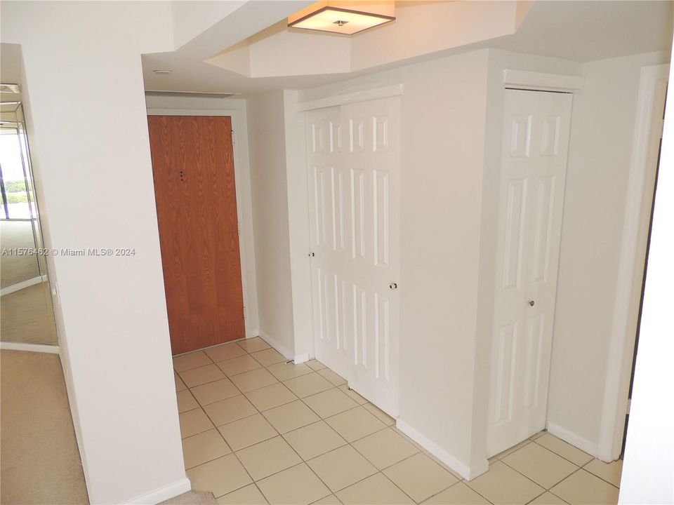 For Rent: $3,750 (3 beds, 2 baths, 1350 Square Feet)