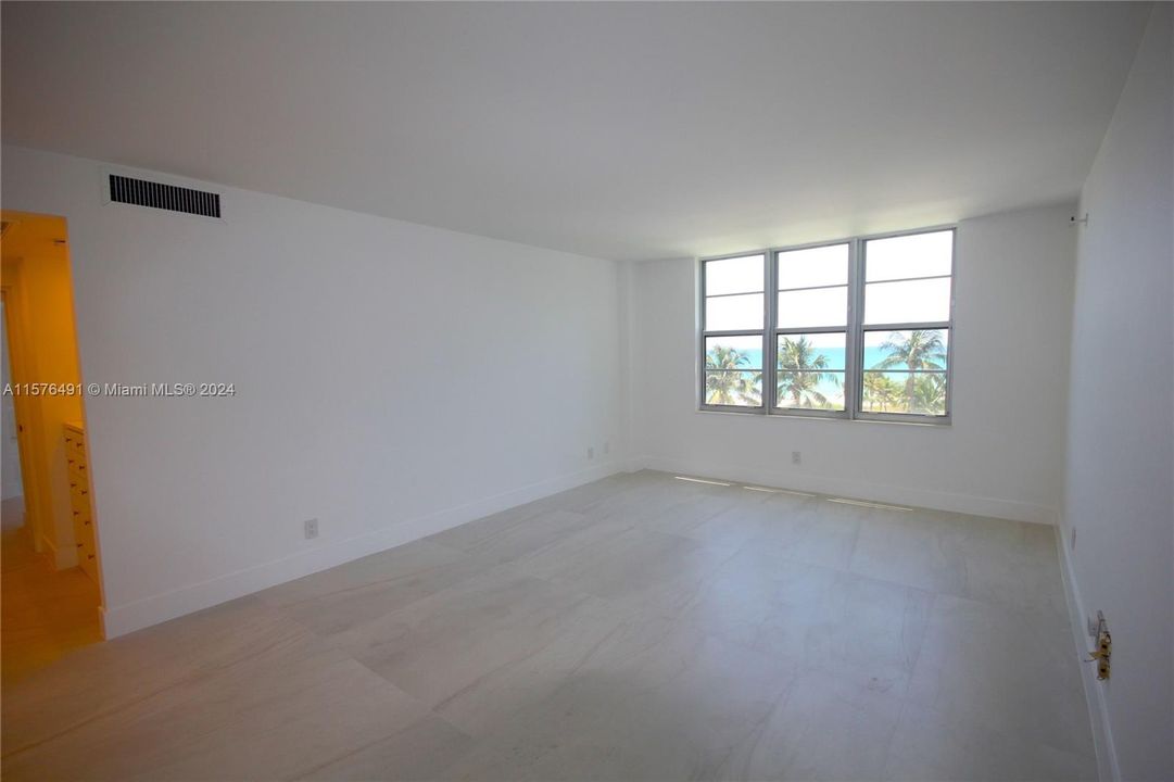 For Rent: $6,700 (2 beds, 2 baths, 1360 Square Feet)