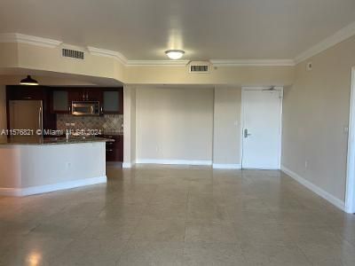 For Rent: $4,300 (3 beds, 3 baths, 1500 Square Feet)