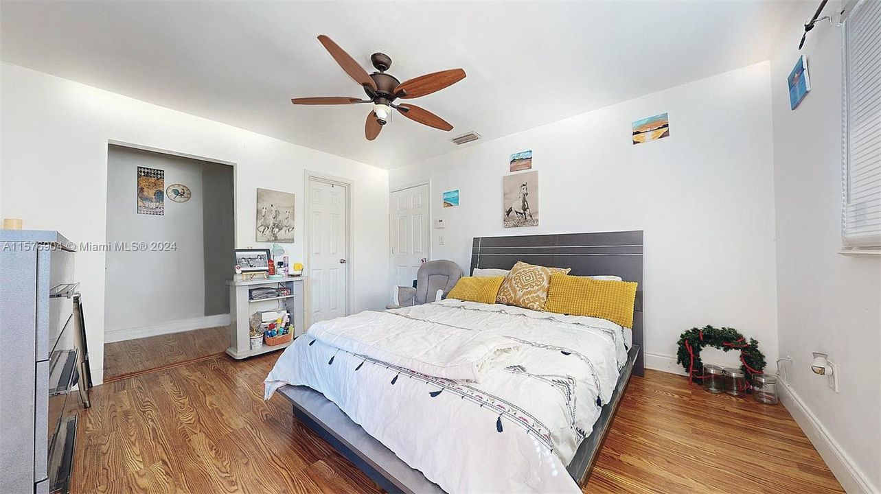 For Sale: $665,000 (3 beds, 2 baths, 1506 Square Feet)
