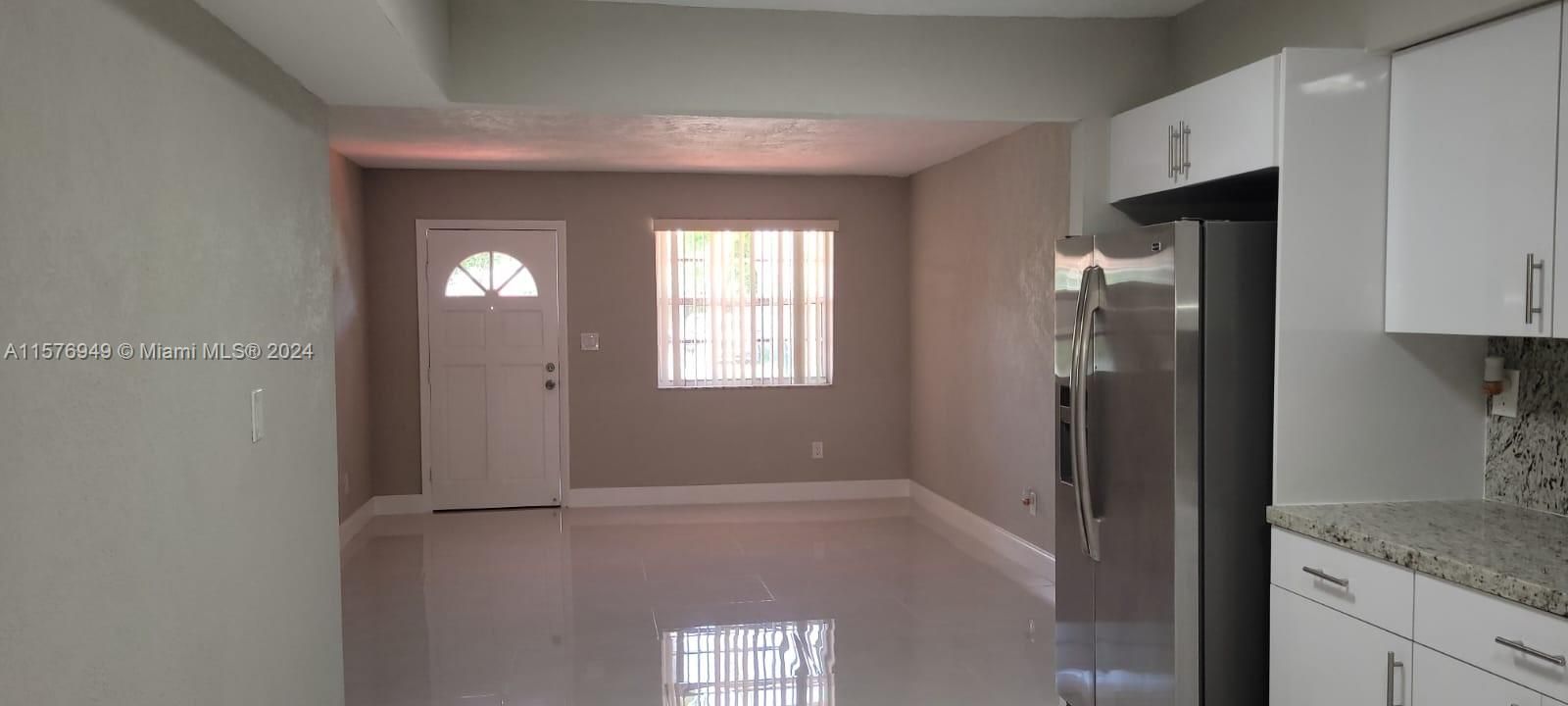 For Sale: $469,000 (3 beds, 2 baths, 1136 Square Feet)