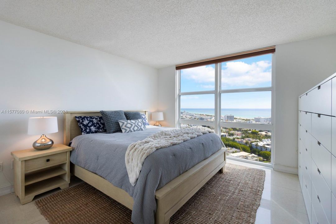 Recently Sold: $869,000 (1 beds, 1 baths, 740 Square Feet)