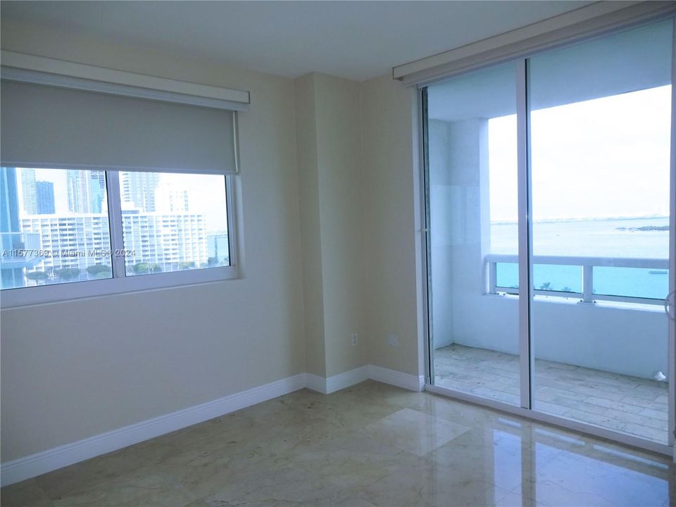 Active With Contract: $4,100 (2 beds, 2 baths, 1154 Square Feet)
