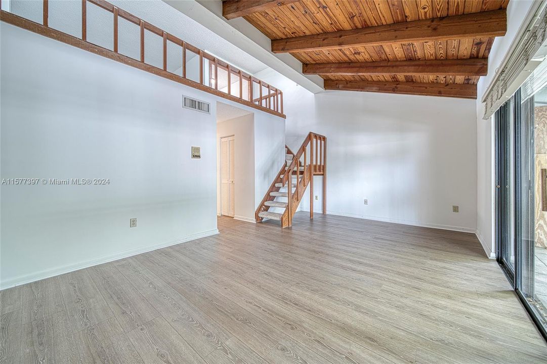 For Sale: $649,000 (2 beds, 2 baths, 1430 Square Feet)