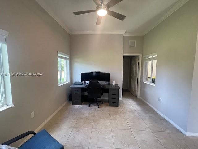 For Rent: $2,800 (3 beds, 2 baths, 1884 Square Feet)