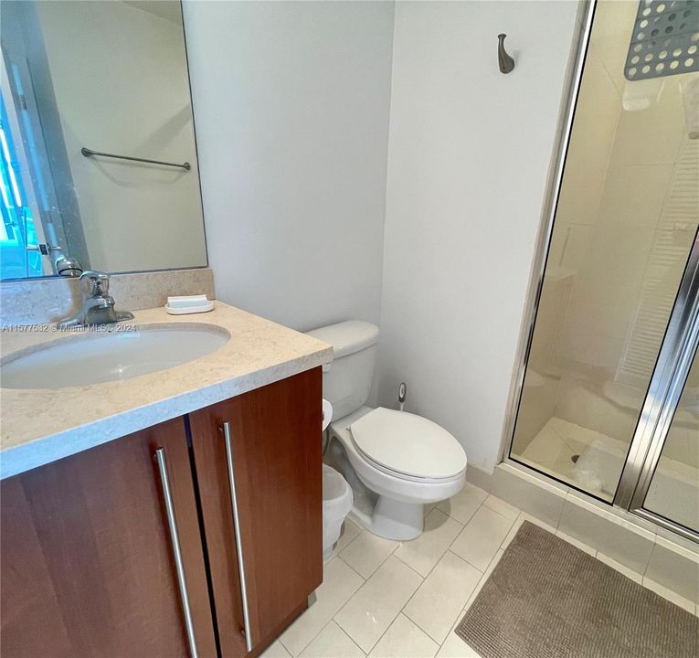 For Rent: $4,600 (2 beds, 2 baths, 1102 Square Feet)