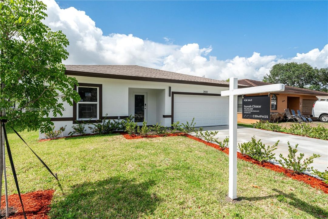 For Sale: $559,990 (3 beds, 2 baths, 1678 Square Feet)