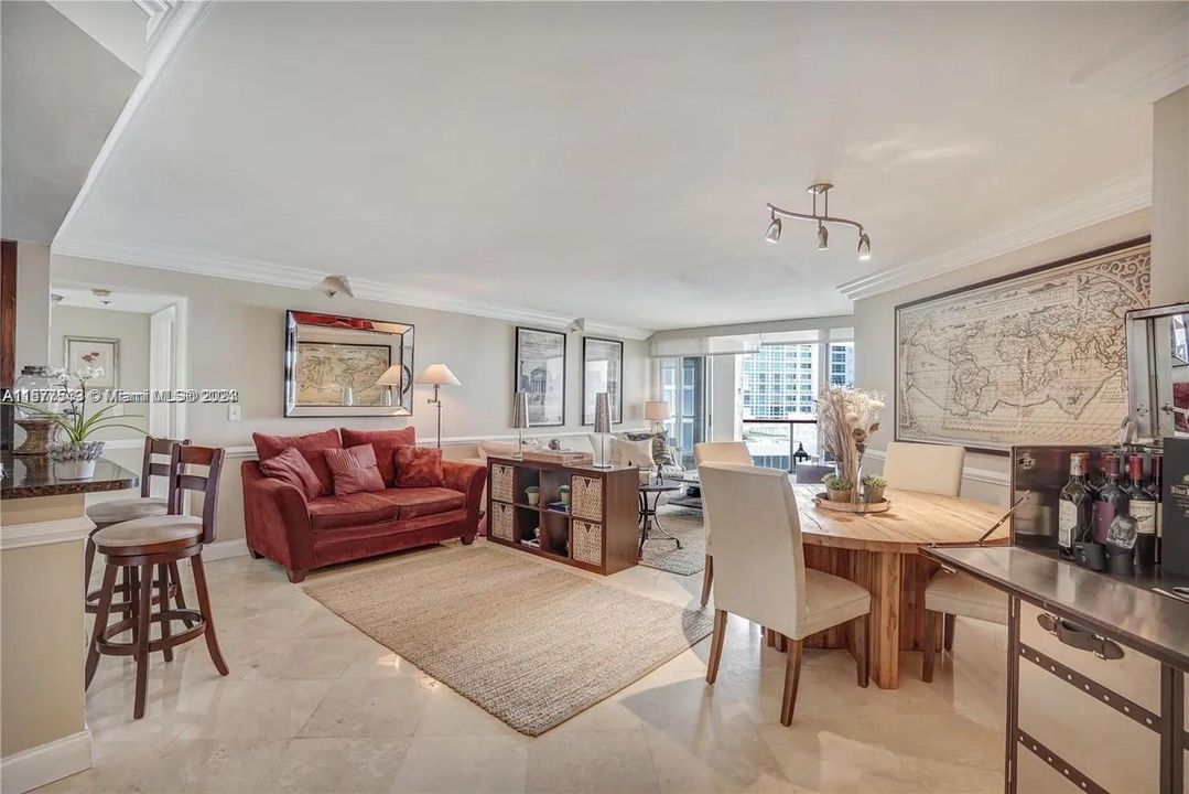 For Sale: $868,900 (2 beds, 2 baths, 1230 Square Feet)