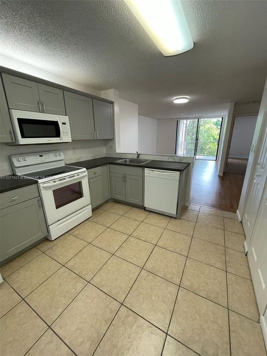 Recently Rented: $2,150 (2 beds, 2 baths, 0 Square Feet)