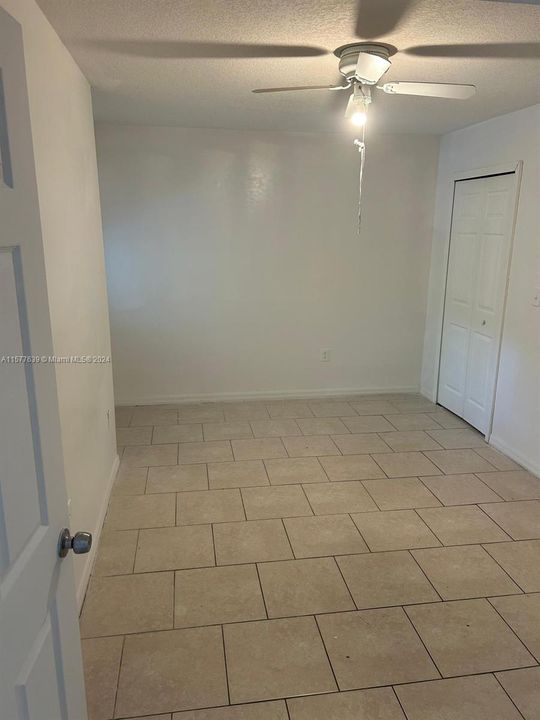 Recently Rented: $2,250 (2 beds, 2 baths, 900 Square Feet)