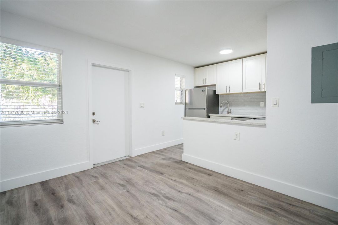 Recently Rented: $1,750 (1 beds, 1 baths, 505 Square Feet)