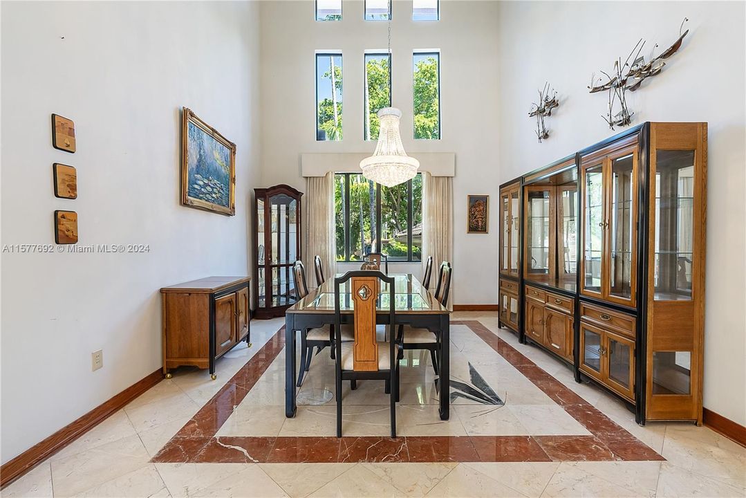 En Venta: $6,499,000 (4 camas, 4 baños, 4912 Pies cuadrados)