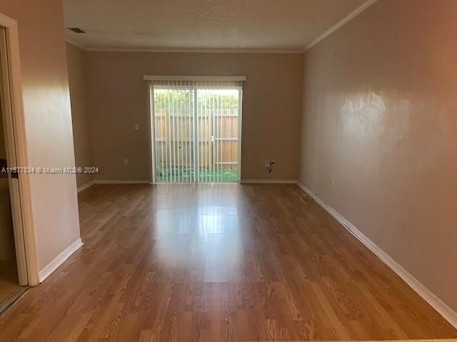 For Rent: $2,100 (2 beds, 2 baths, 1065 Square Feet)