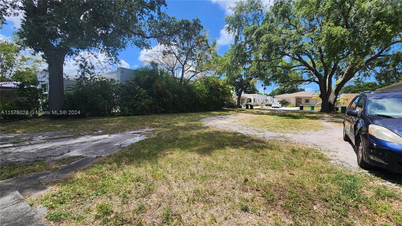 Recently Sold: $170,000 (0.17 acres)