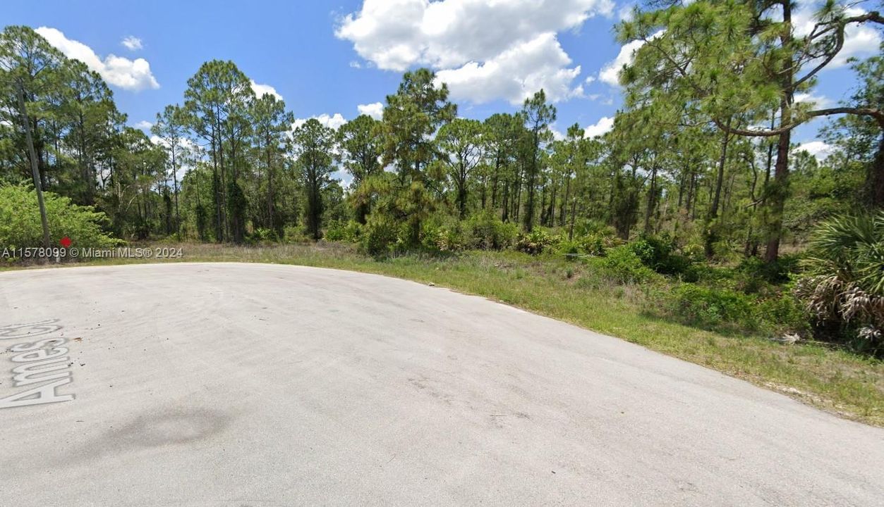 For Sale: $32,900 (0.38 acres)