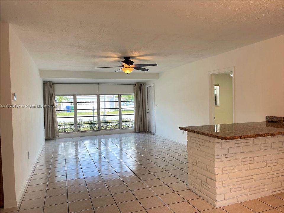 Active With Contract: $624,000 (4 beds, 3 baths, 1689 Square Feet)