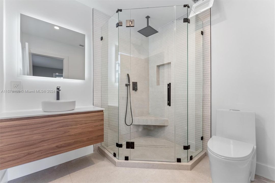 Недавно арендовано: $15,000 (4 спален, 4 ванн, 2835 Квадратных фут)
