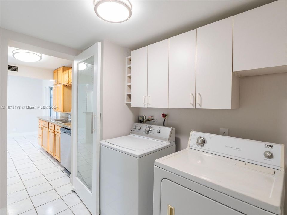 For Sale: $549,999 (3 beds, 1 baths, 0 Square Feet)