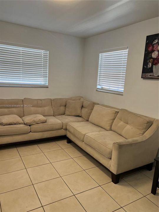 For Rent: $2,700 (2 beds, 1 baths, 0 Square Feet)