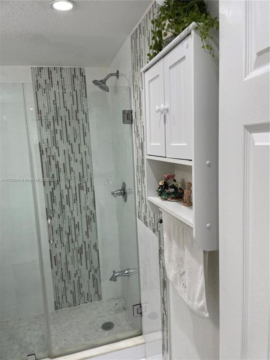 Недавно арендовано: $2,250 (2 спален, 1 ванн, 648 Квадратных фут)