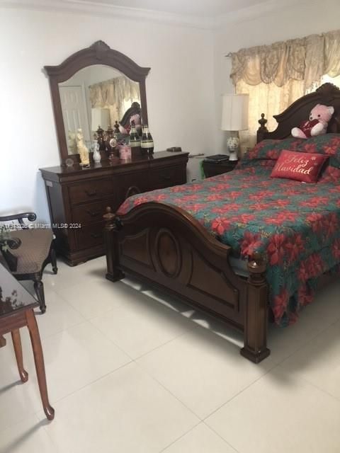 Недавно арендовано: $2,250 (2 спален, 1 ванн, 648 Квадратных фут)