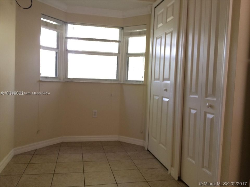 For Rent: $1,850 (2 beds, 2 baths, 815 Square Feet)