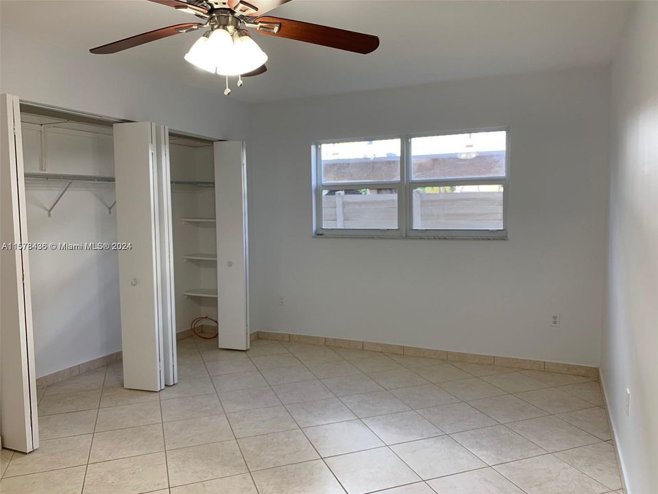 For Rent: $1,895 (1 beds, 1 baths, 640 Square Feet)