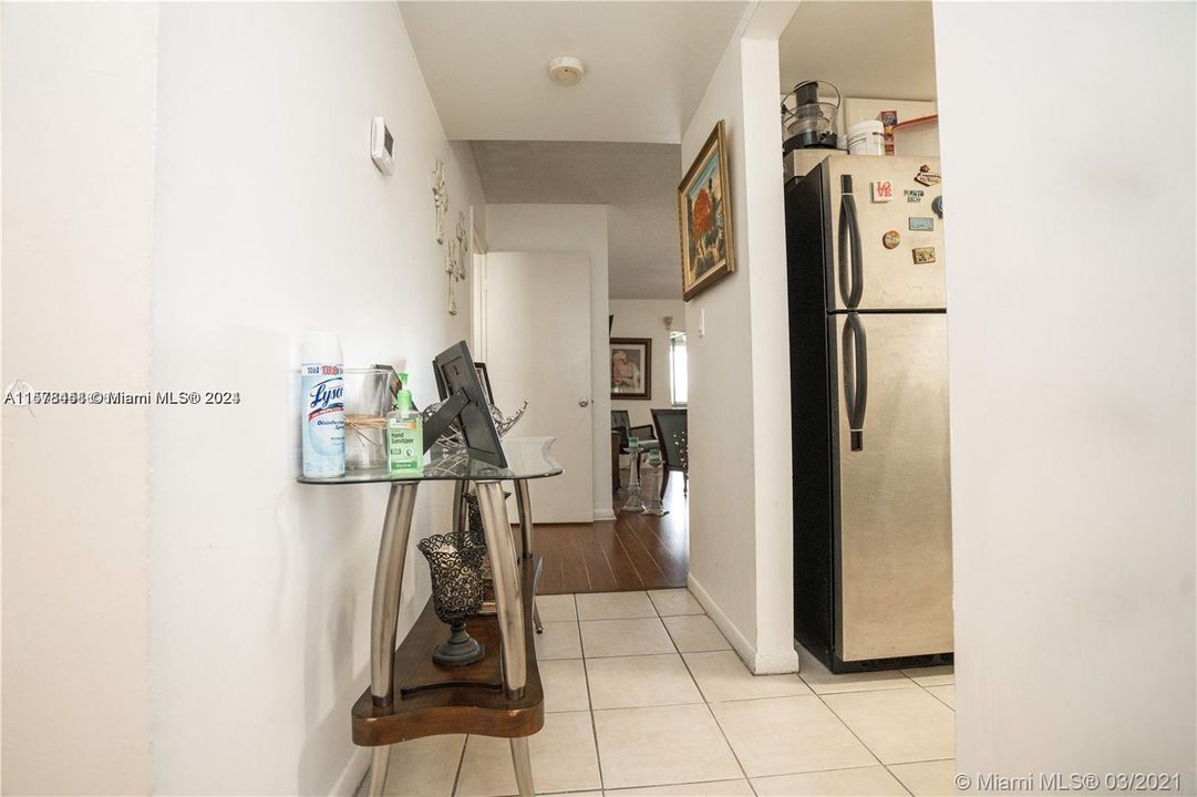Recently Rented: $1,649 (1 beds, 1 baths, 764 Square Feet)