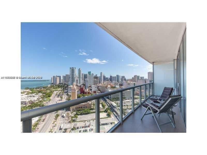 For Rent: $4,300 (2 beds, 2 baths, 1198 Square Feet)