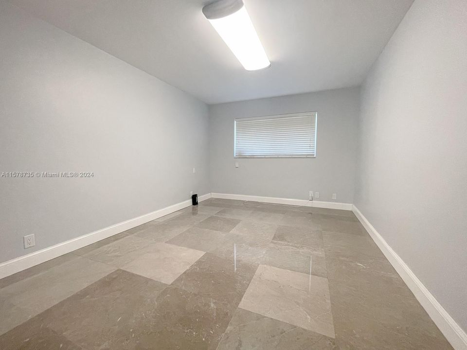For Rent: $7,500 (3 beds, 2 baths, 1777 Square Feet)